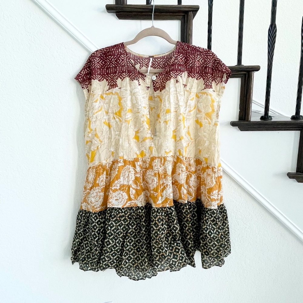 Free People Boho Chic sleeveless tunic top
